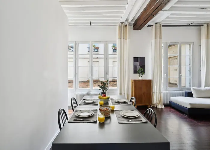 Appartement Bnbnova - 2br - Saint Germain & Buci Parijs